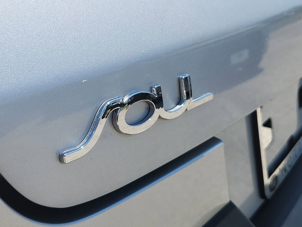 Used 2021 Kia Soul EX FWD image 26
