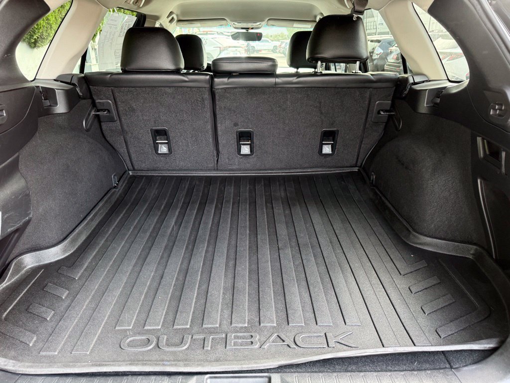 Used 2018 Subaru Outback 2.5i Premium AWD/4WD image 9