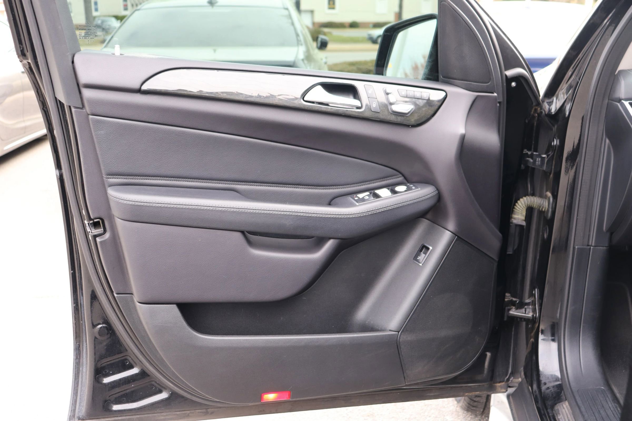 Used 2017 Mercedes-Benz GLS 450 4MATIC w/ Premium Package image 5