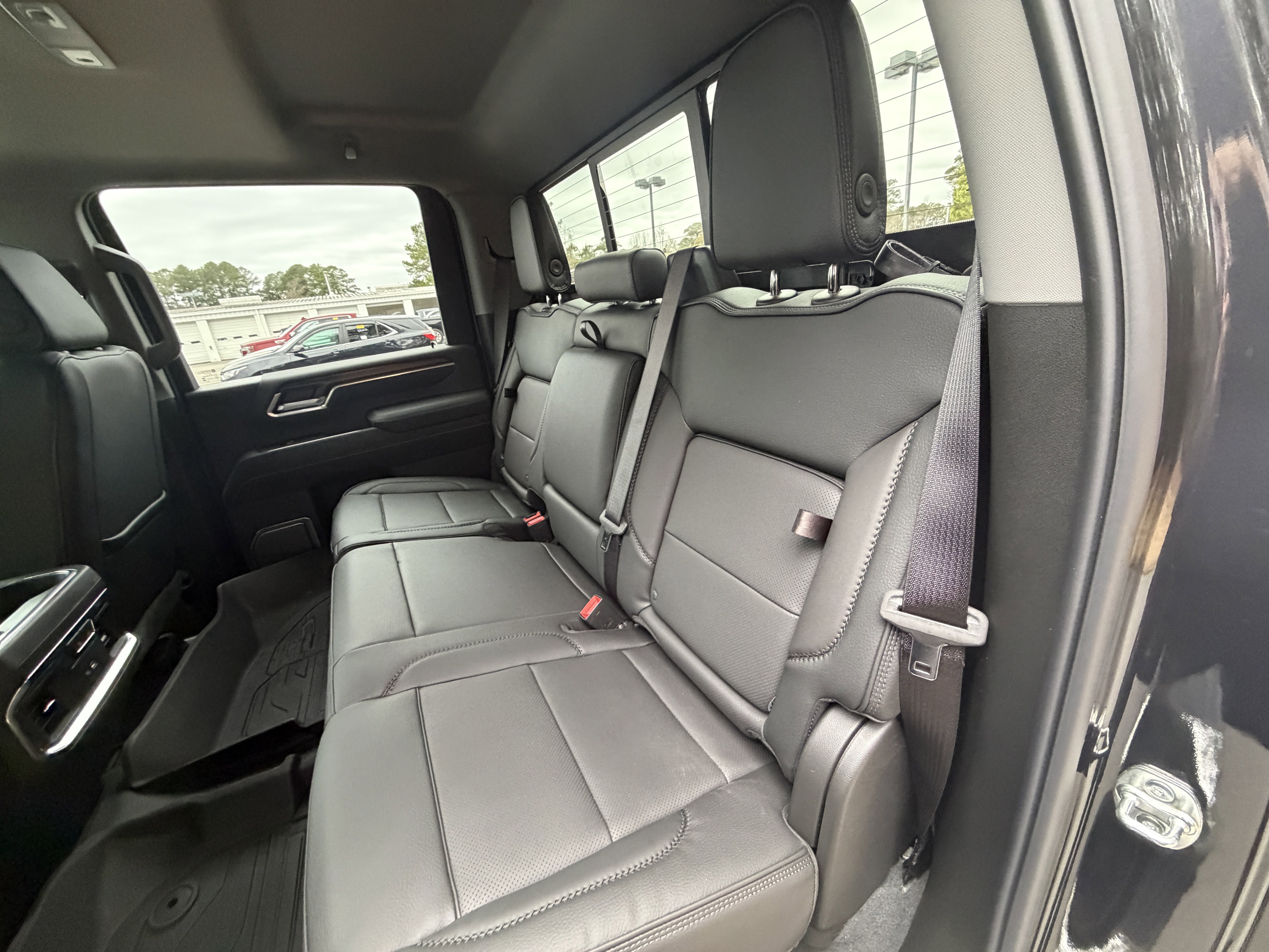 New 2026 GMC Sierra 3500 Denali w/ Denali Reserve Package AWD/4WD image 25