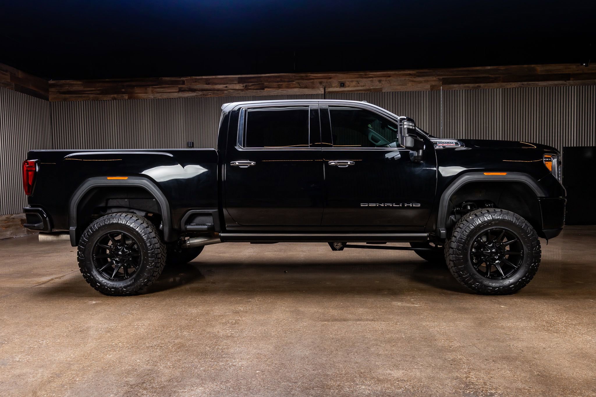 Used 2022 GMC Sierra 2500 Denali AWD/4WD image 11