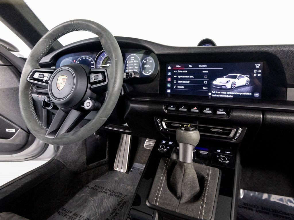 Certified 2022 Porsche 911 GT3 image 38