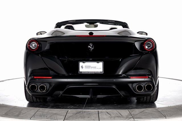 Certified 2019 Ferrari Portofino image 8