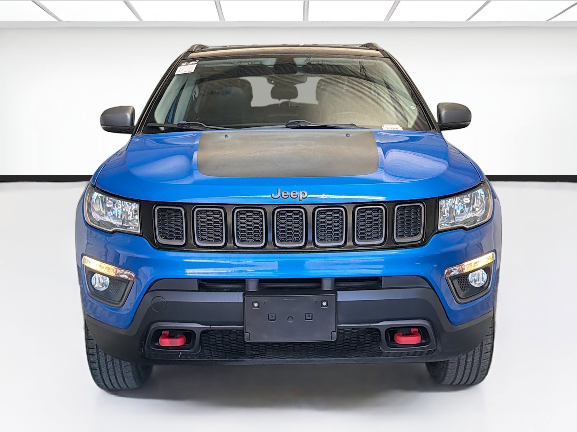 Used 2018 Jeep Compass Trailhawk w/ Navigation Group image 2