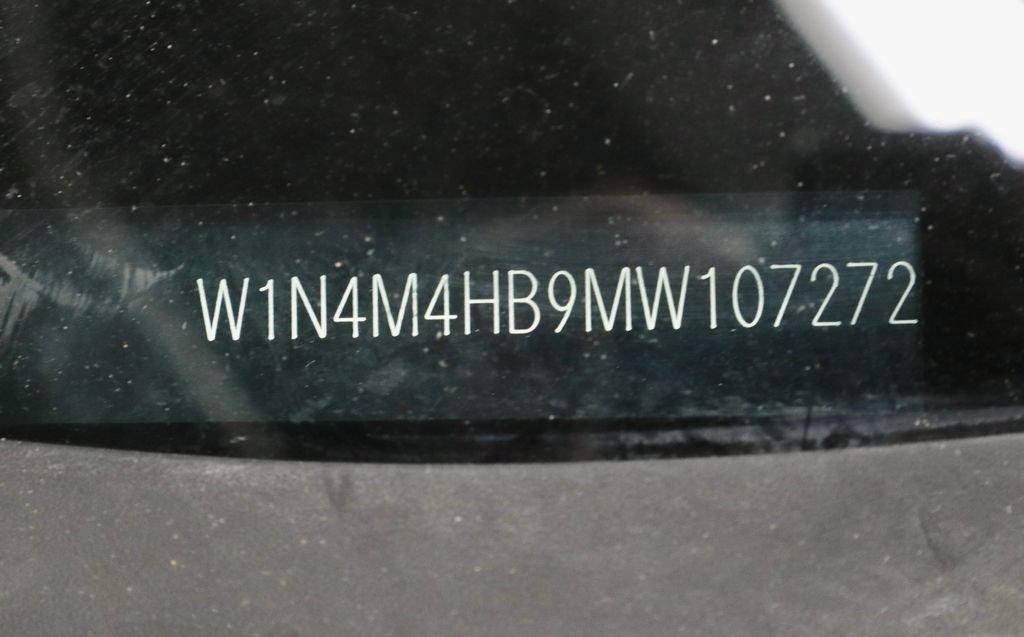 Used 2021 Mercedes-Benz GLB 250 4MATIC image 37