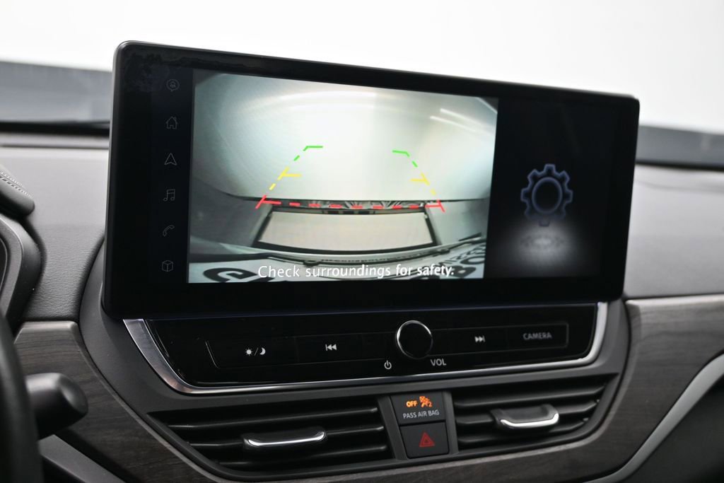 Used 2023 Nissan Altima 2.5 SV w/ SV Premium Package FWD image 21