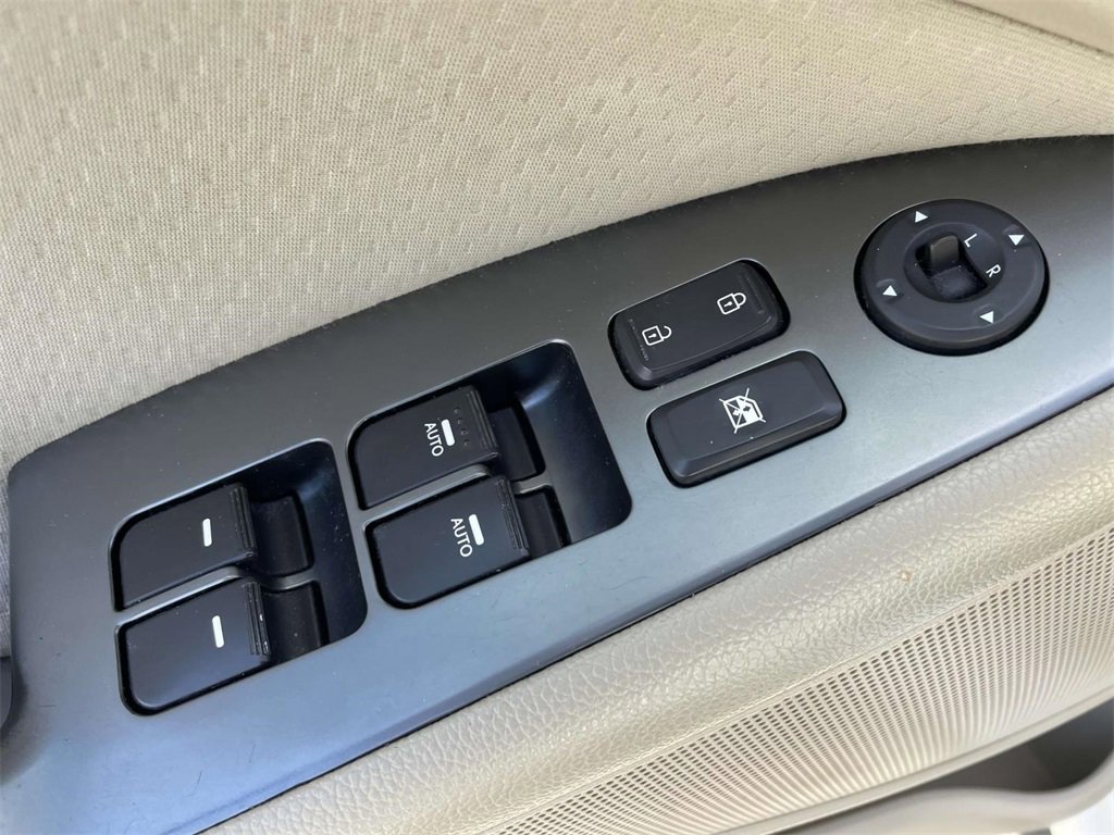 Used 2013 Kia Optima LX w/ Hybrid Convenience Pkg image 18