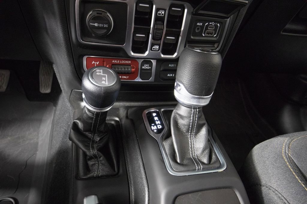 Used 2024 Jeep Wrangler Unlimited Sport AWD/4WD image 24