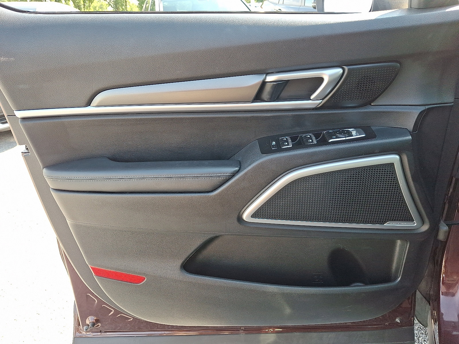 Used 2022 Kia Telluride S FWD image 13
