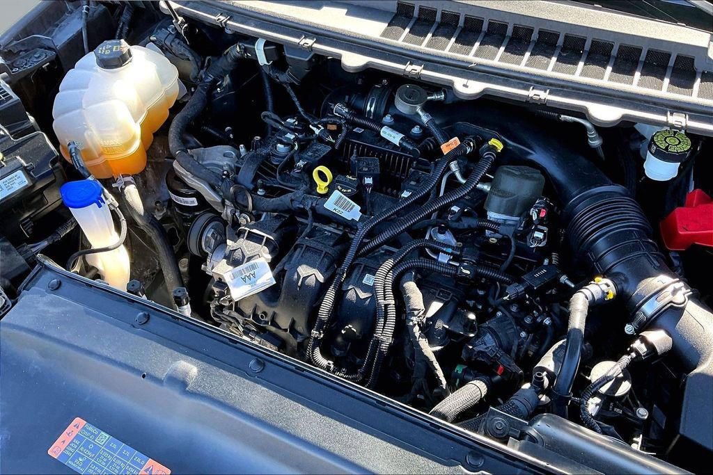 Used 2022 Ford Edge SE w/ Black Appearance Package image 34