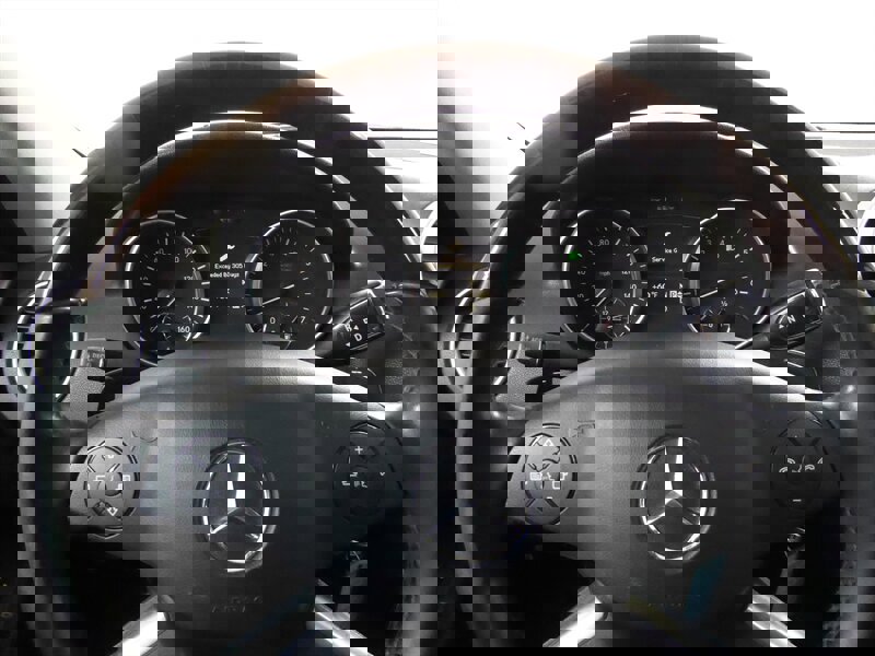 Used 2010 Mercedes-Benz ML 350 4MATIC image 10