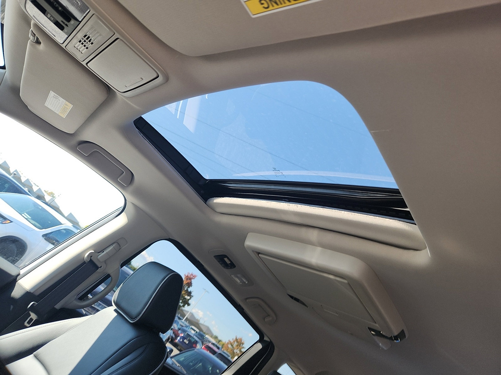 New 2026 Honda Odyssey Touring image 10