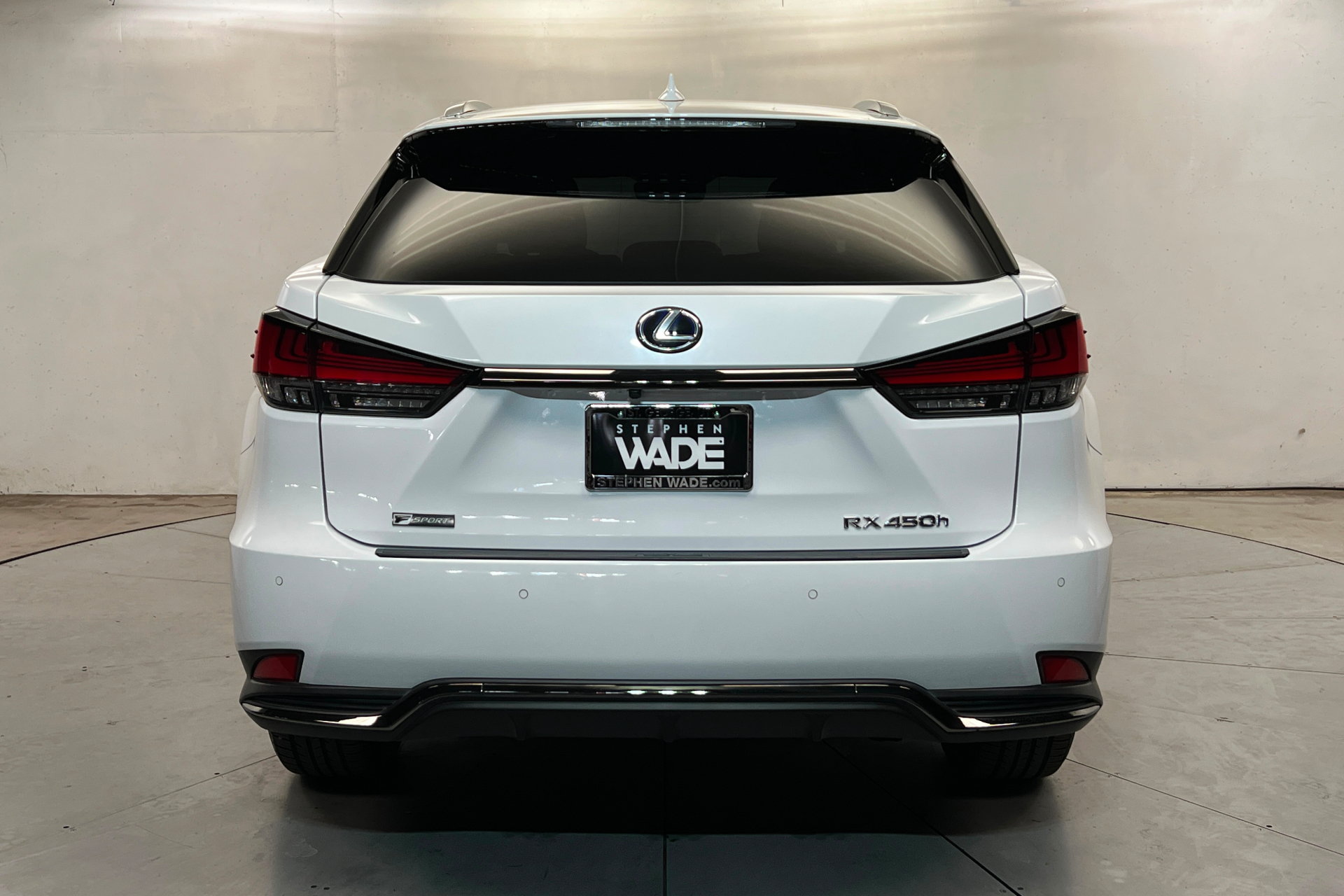Used 2020 Lexus RX 450h F Sport w/ Accessory Package AWD/4WD image 5