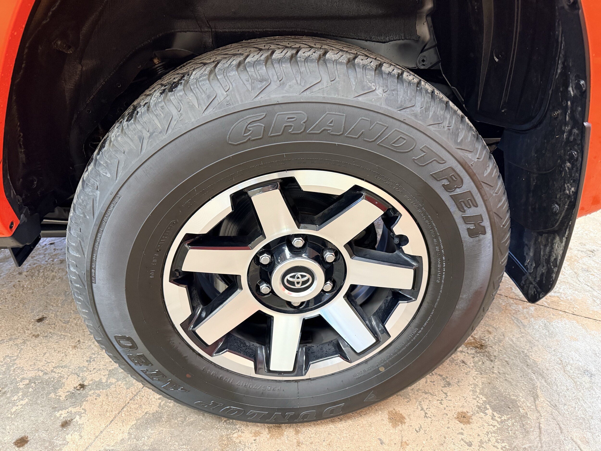 Used 2024 Toyota 4Runner TRD Off-Road Premium w/ Moonroof Package AWD/4WD image 8