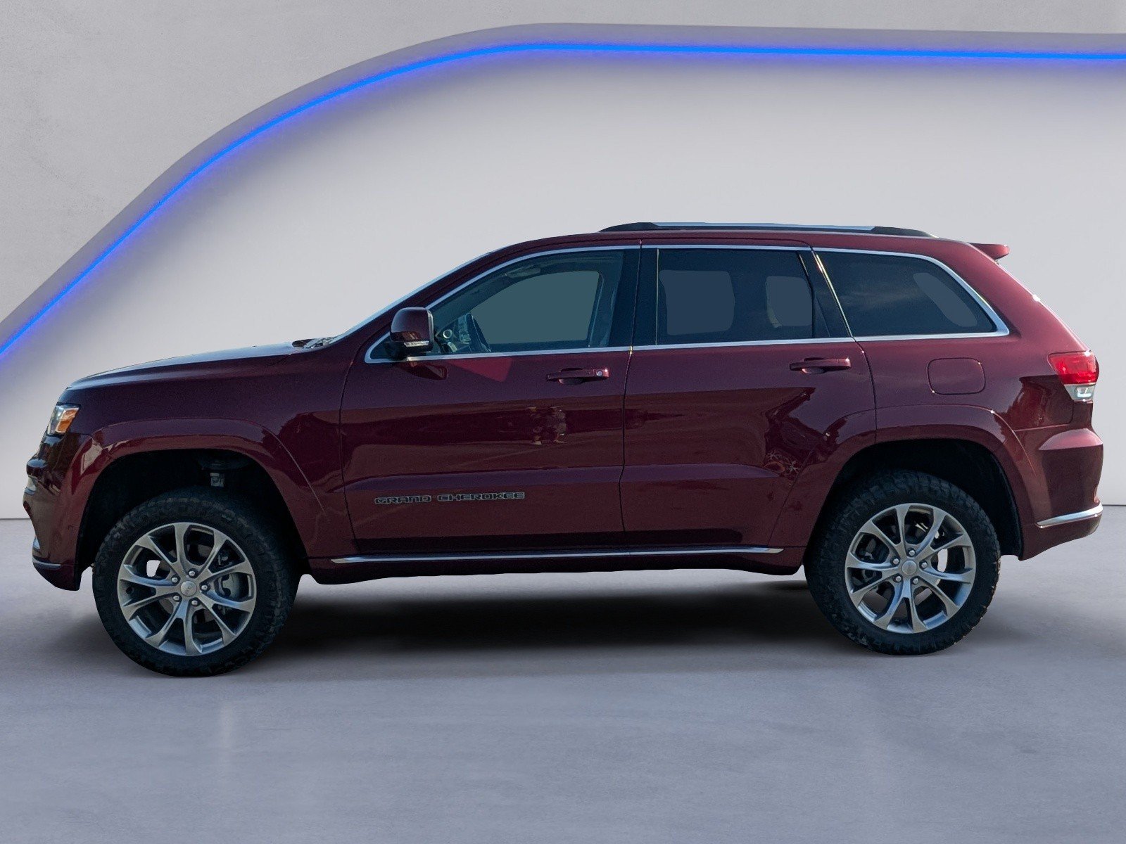 Used 2020 Jeep Grand Cherokee Summit w/ Platinum Series Group AWD/4WD image 3