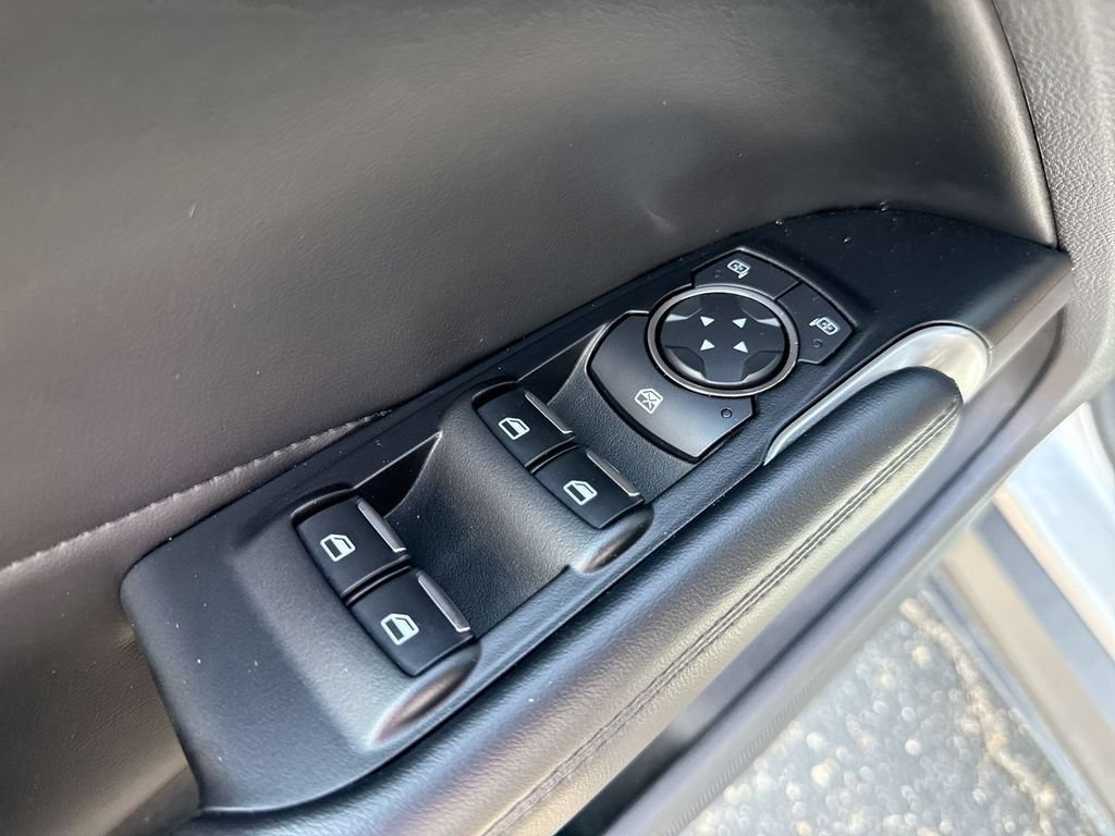 Used 2019 Lincoln MKC Premiere AWD/4WD image 13