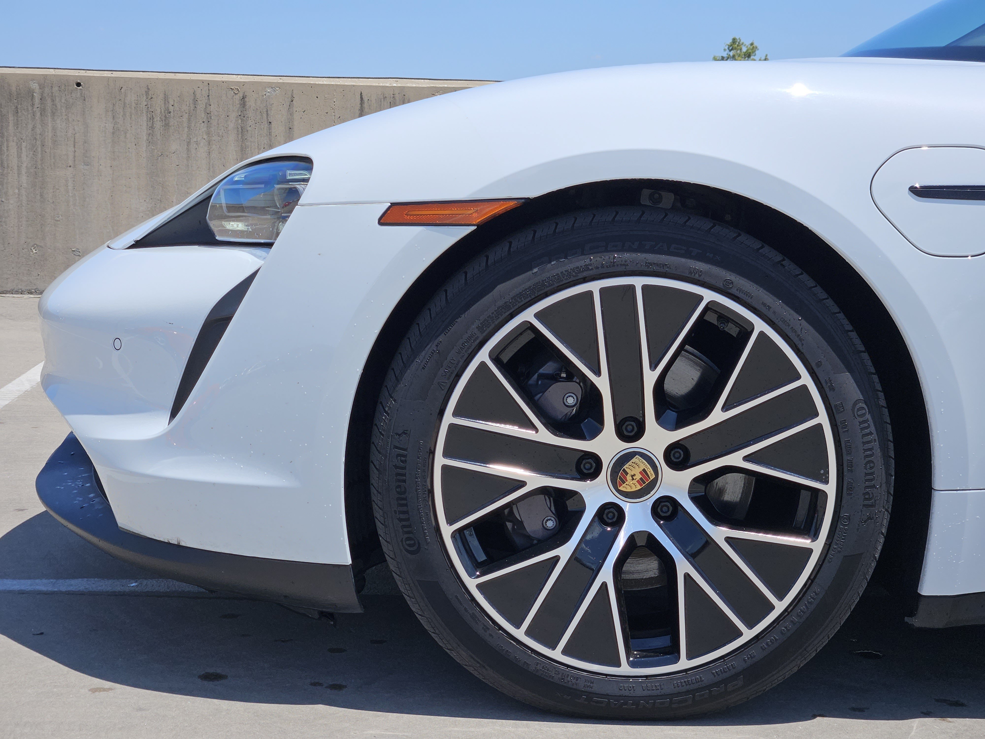 Certified 2022 Porsche Taycan RWD image 13