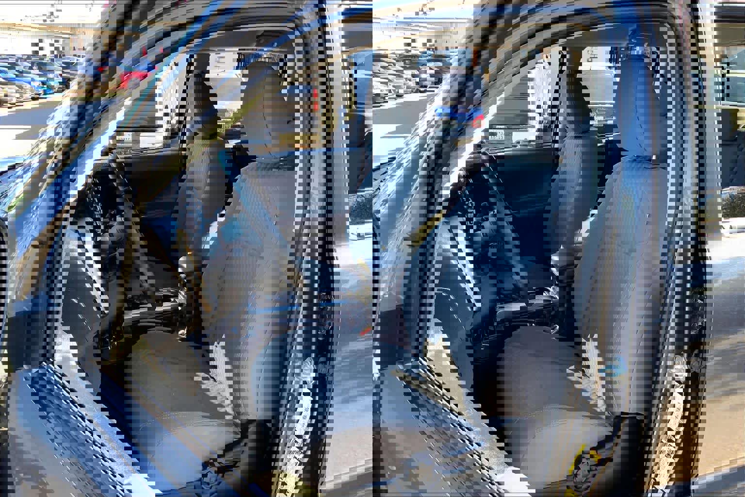 Used 2023 Toyota Tacoma SR5 image 7