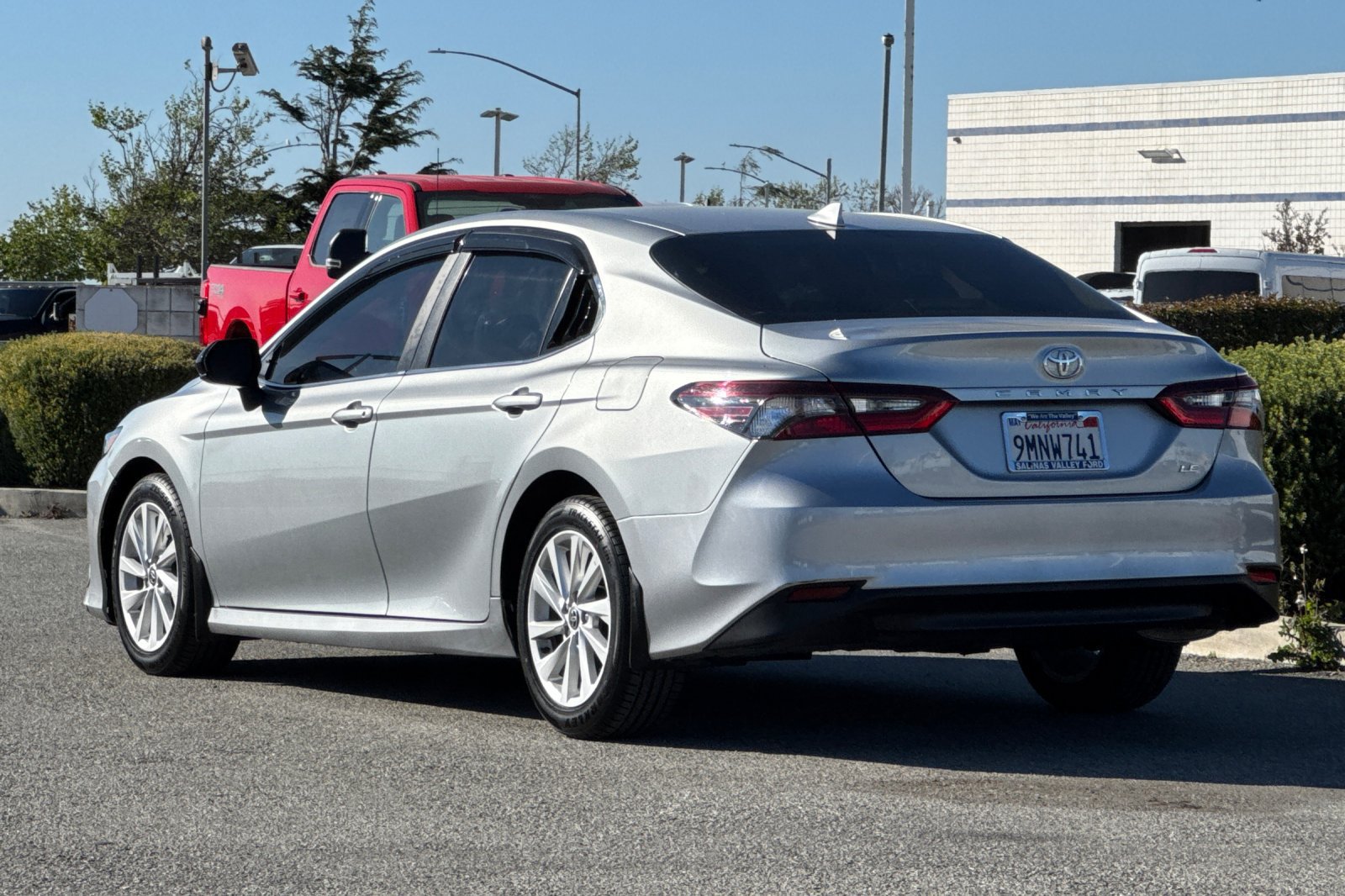 Used 2024 Toyota Camry LE FWD image 6