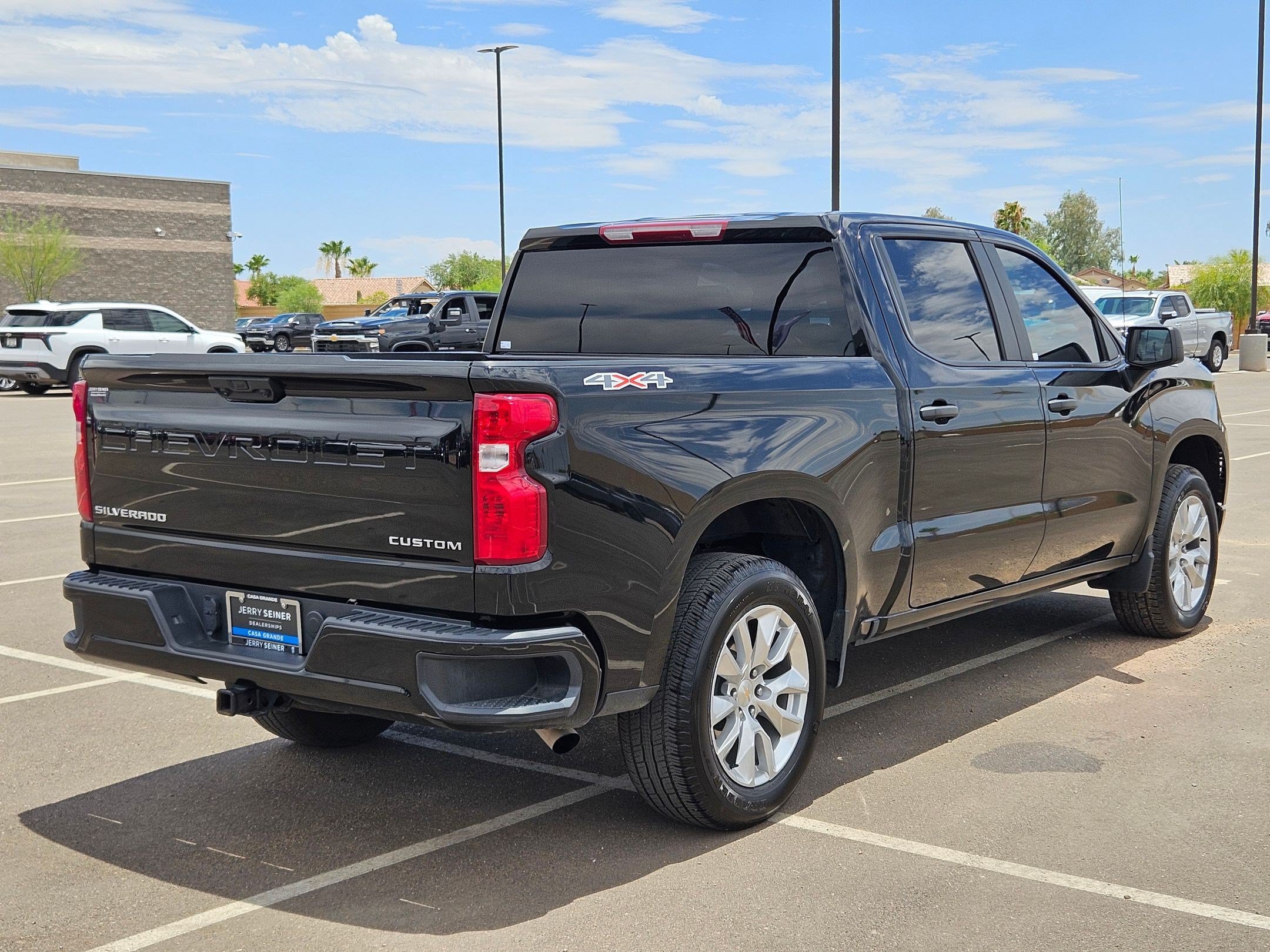 Certified 2025 Chevrolet Silverado 1500 Custom AWD/4WD image 5