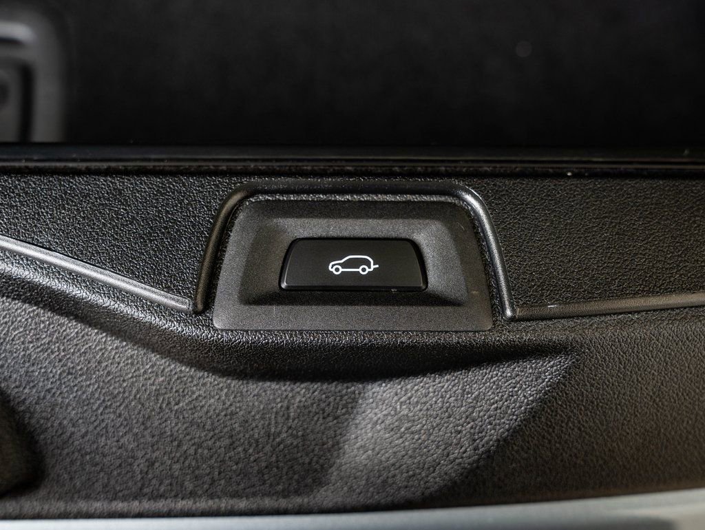 Certified 2025 BMW X5 xDrive40i w/ Climate Comfort Package image 22