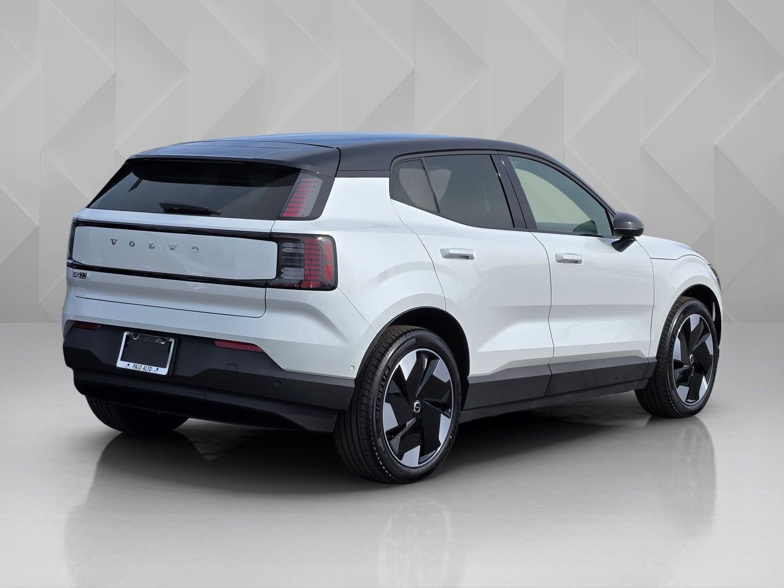 New 2026 Volvo EX30 Ultra w/ Protection Package Premier AWD/4WD image 6