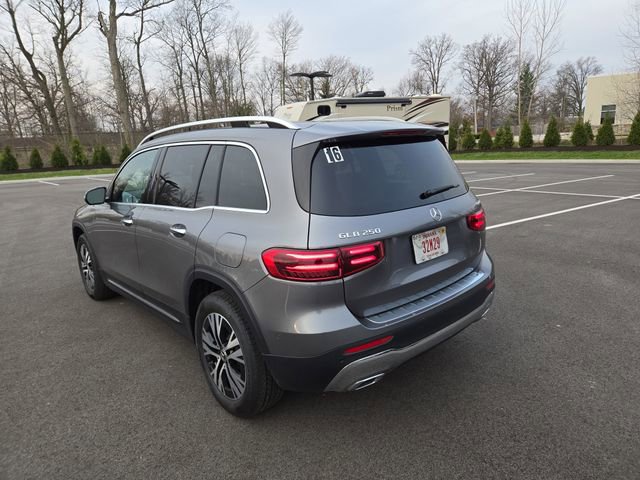 New 2026 Mercedes-Benz GLB 250 4MATIC image 5