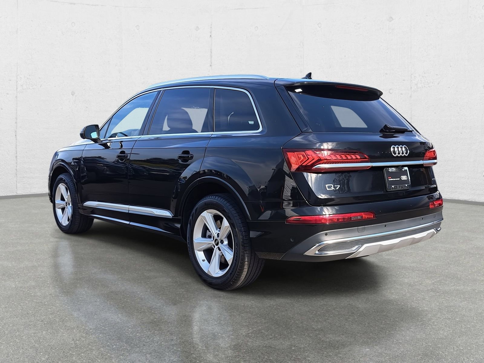 Used 2023 Audi Q7 2.0T Premium Plus w/ Premium Plus Package image 7