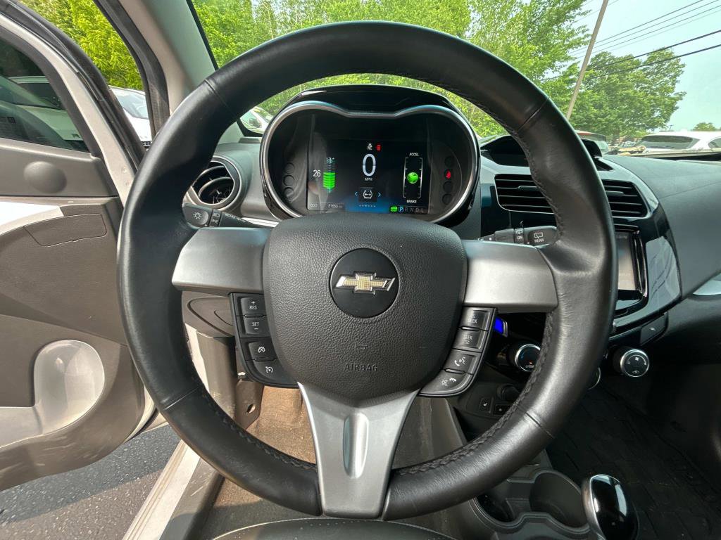Used 2015 Chevrolet Spark LT image 18