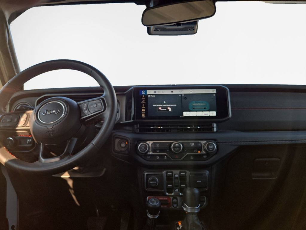 Used 2024 Jeep Wrangler Unlimited Rubicon image 22