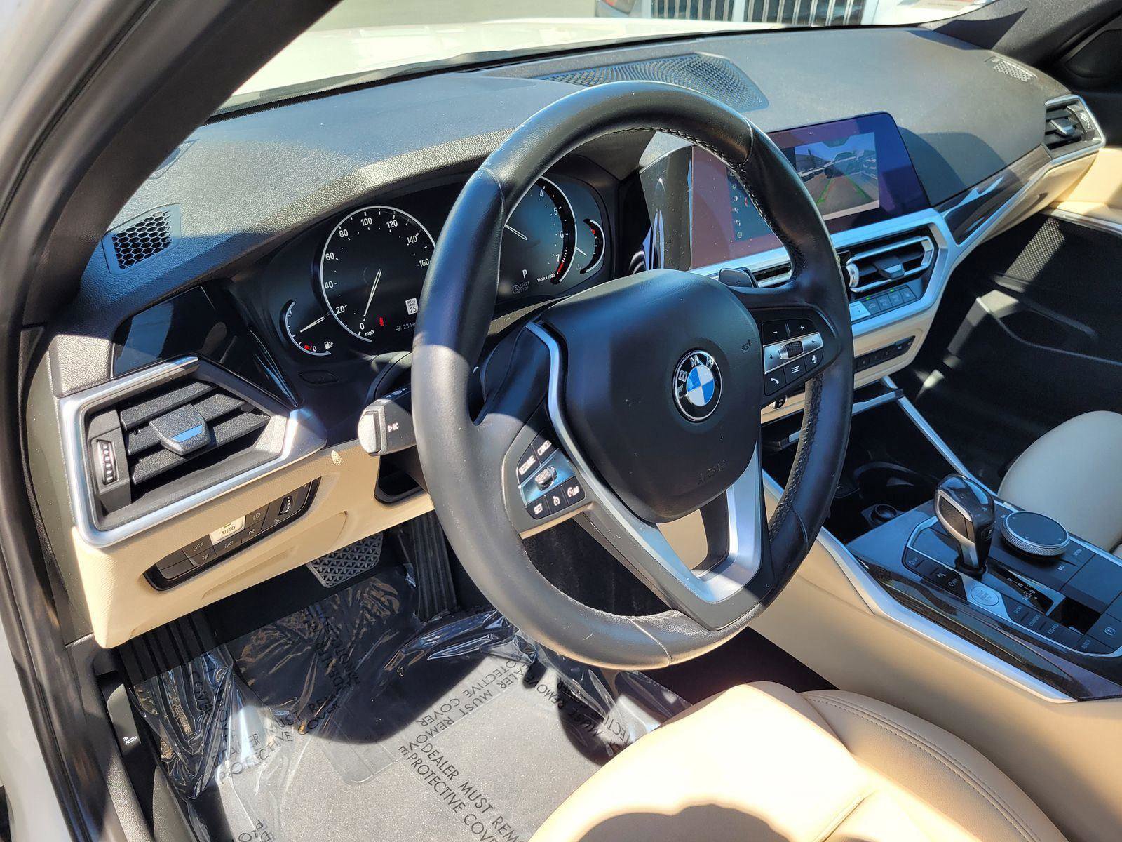 Used 2020 BMW 330i Sedan w/ Convenience Package RWD image 12