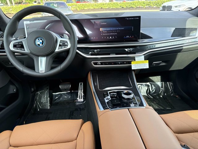 New 2026 BMW X5 xDrive50e w/ Executive Package AWD/4WD image 17