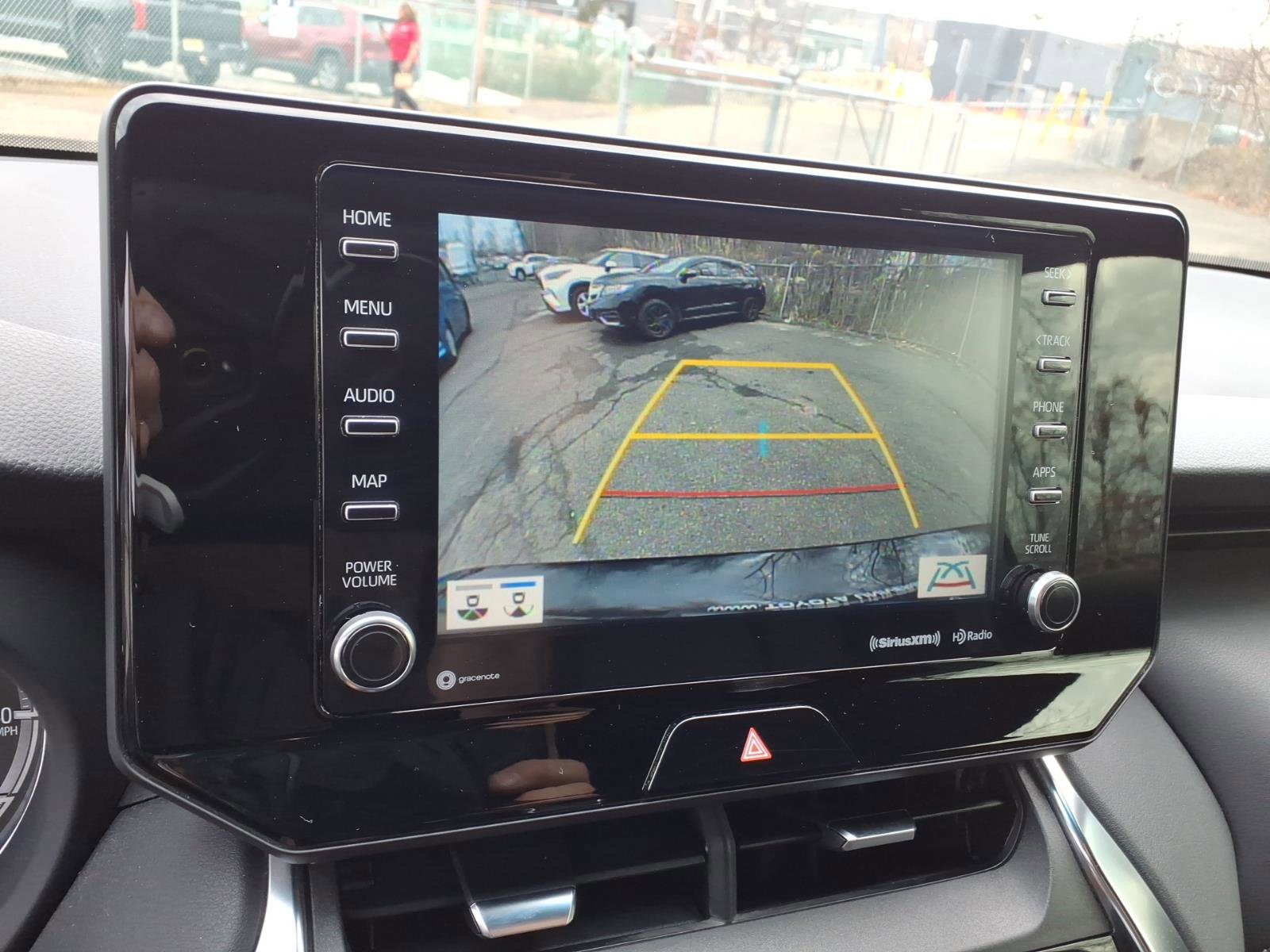 Used 2021 Toyota Venza XLE AWD/4WD image 19