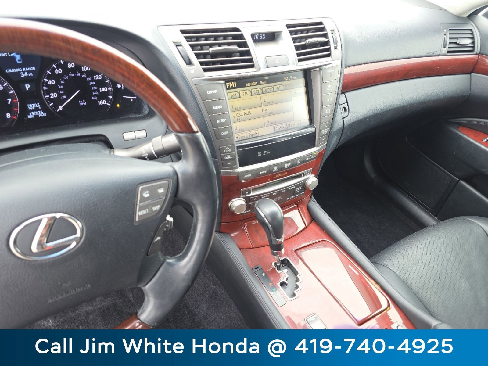 Used 2011 Lexus LS 460 L w/ Luxury Pkg image 29