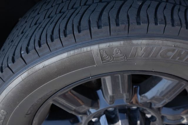 Used 2024 GMC Sierra 2500 AT4 w/ AT4 Premium Plus Package image 26