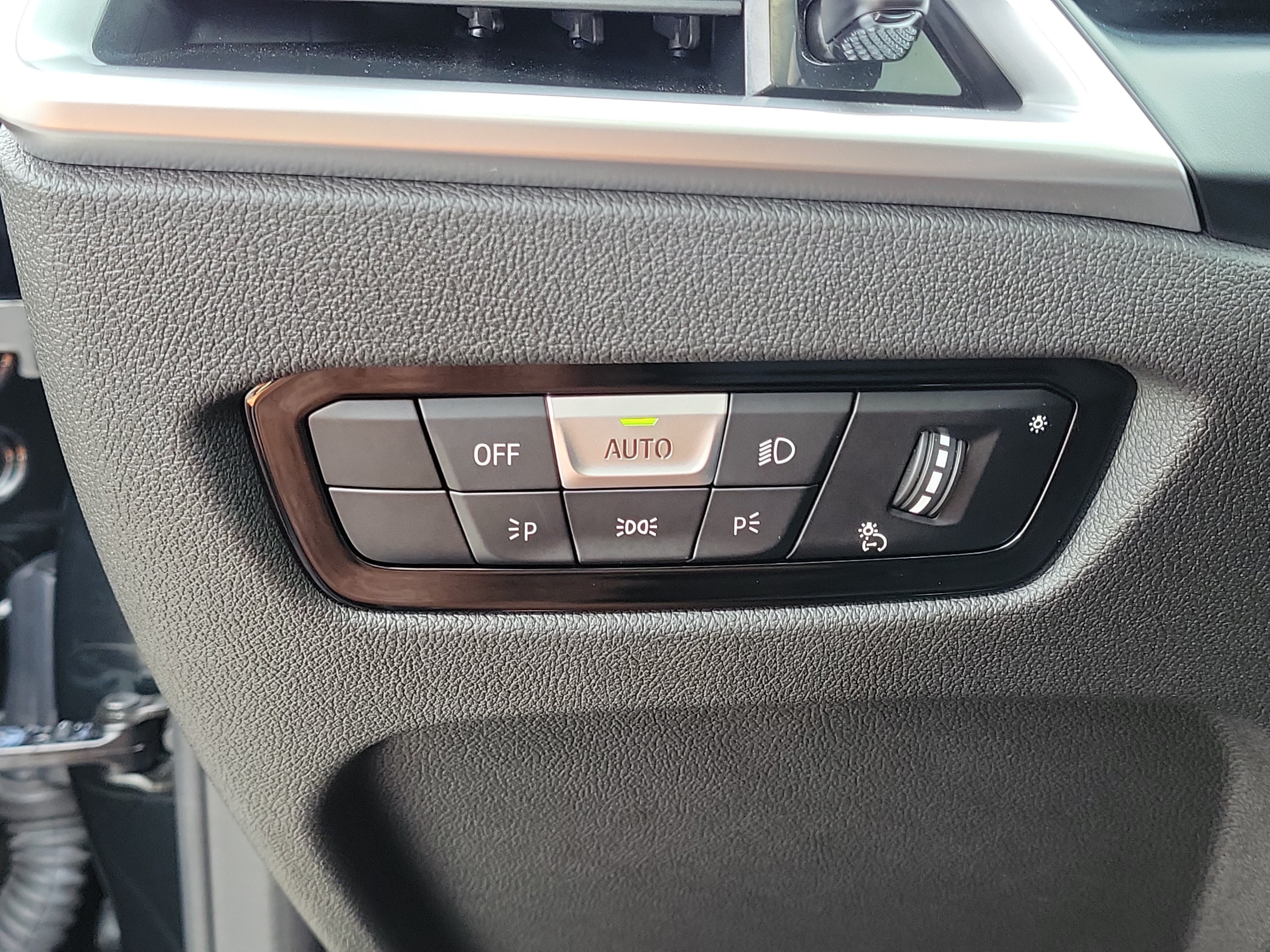 Used 2025 BMW 230i Coupe RWD image 29