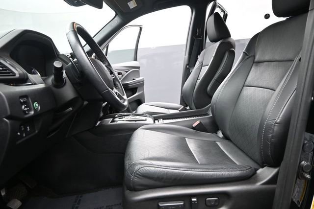 Used 2021 Honda Passport Elite image 16