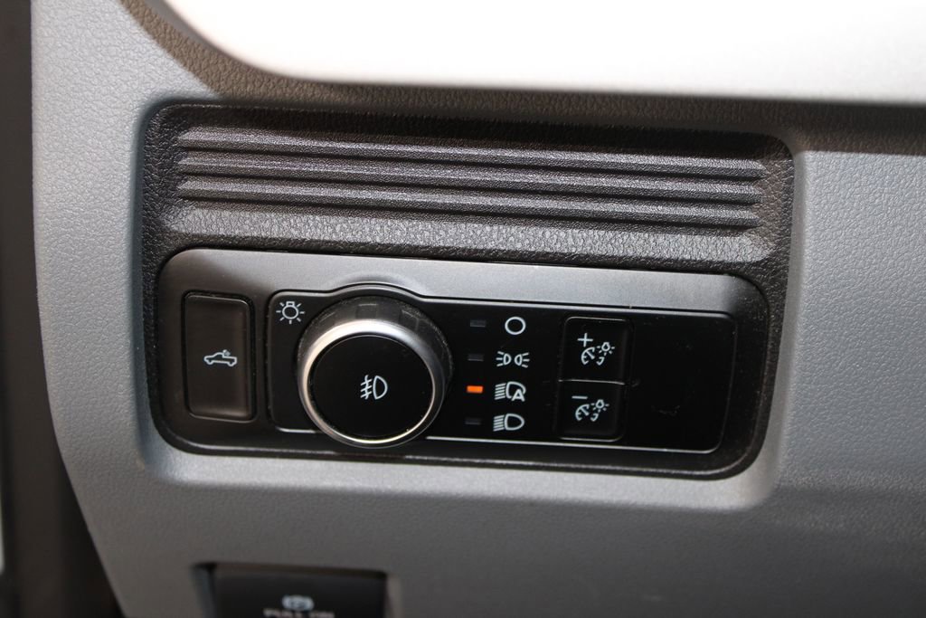 Used 2024 Ford F250 XLT image 42