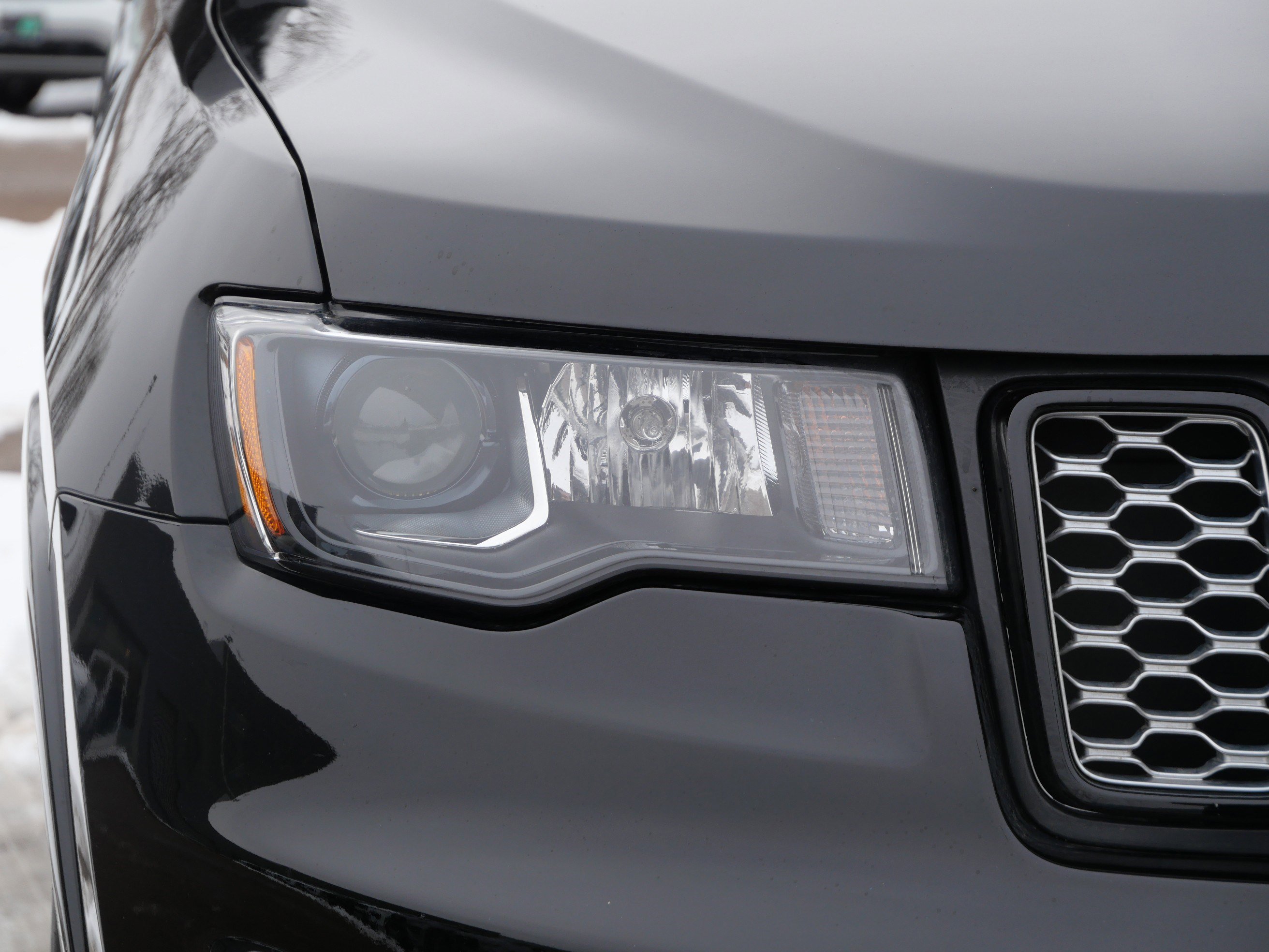 Used 2020 Jeep Grand Cherokee Altitude image 8