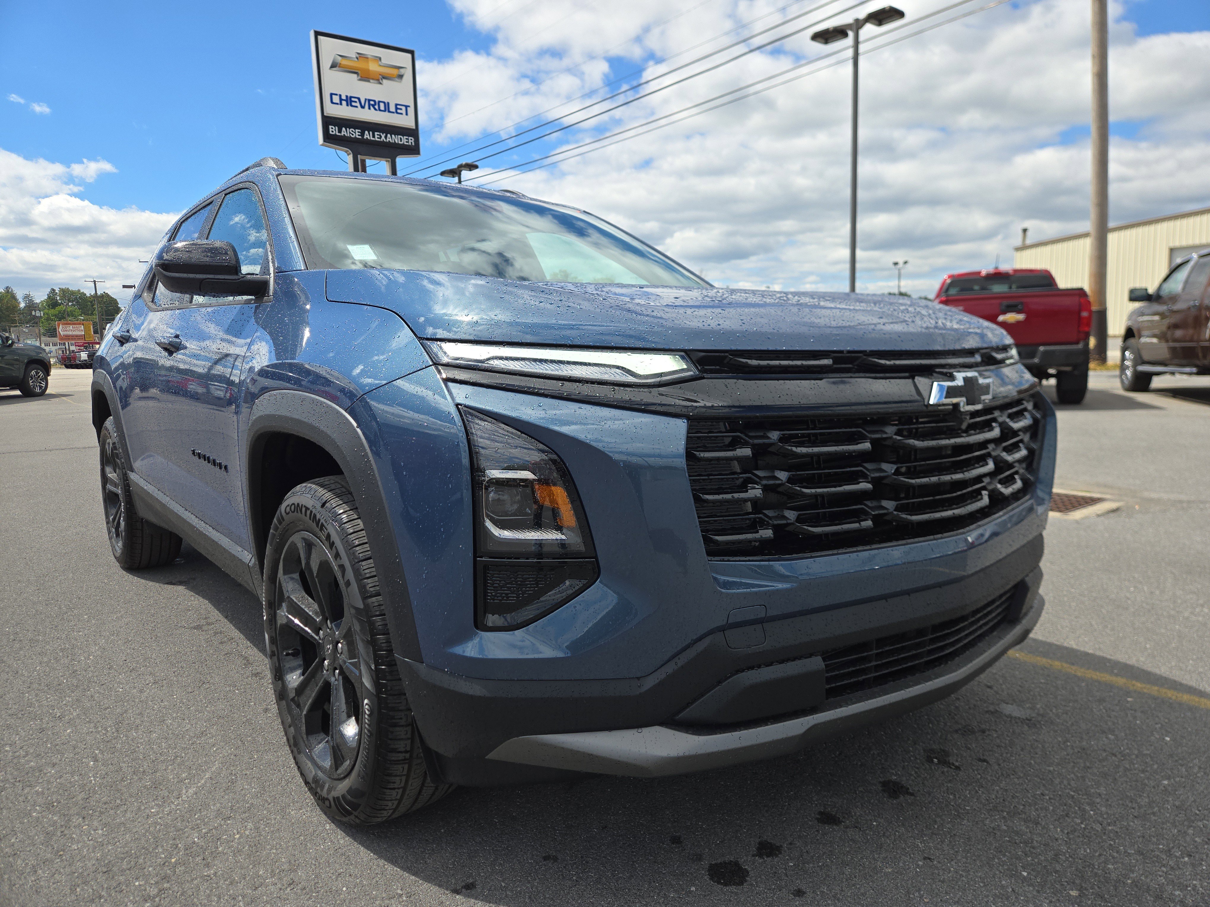 New 2026 Chevrolet Equinox LT w/ Convenience Package II image 1
