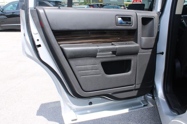 Used 2016 Ford Flex SEL w/ Equipment Group 202A FWD image 31