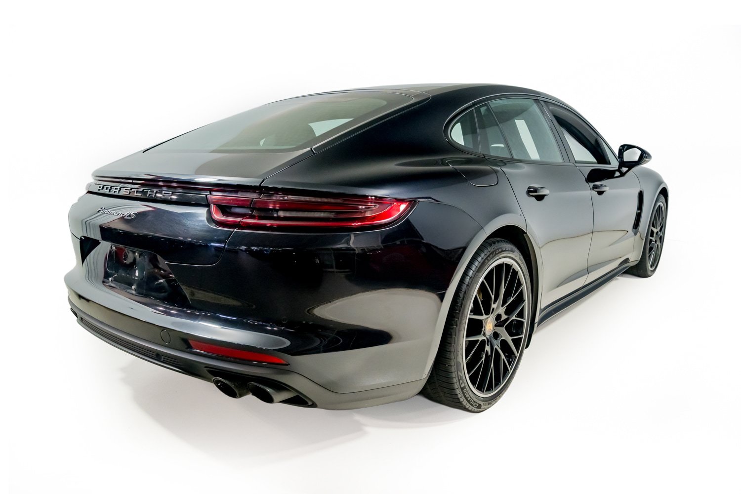 Used 2018 Porsche Panamera 4S AWD/4WD image 9