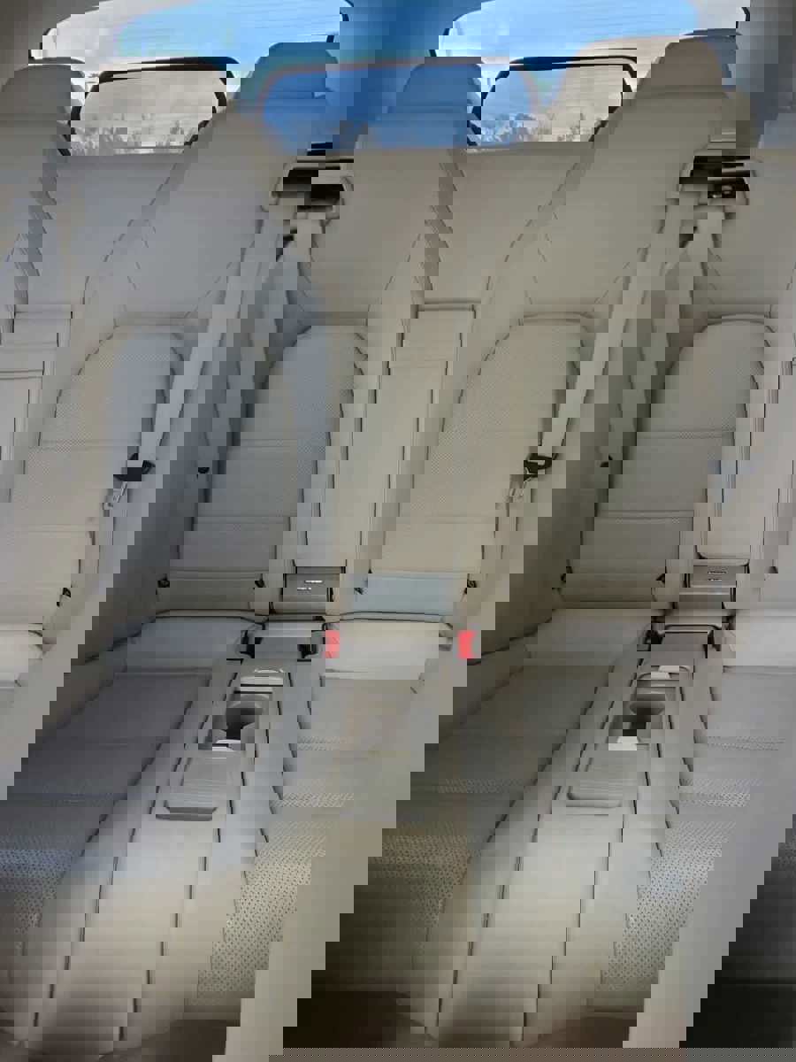 Used 2016 Mercedes-Benz E 400 Cabriolet image 12