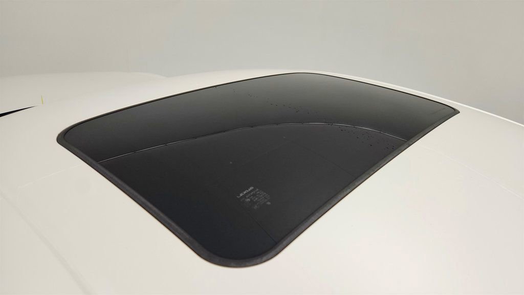 Used 2023 Lexus RC 350 image 10