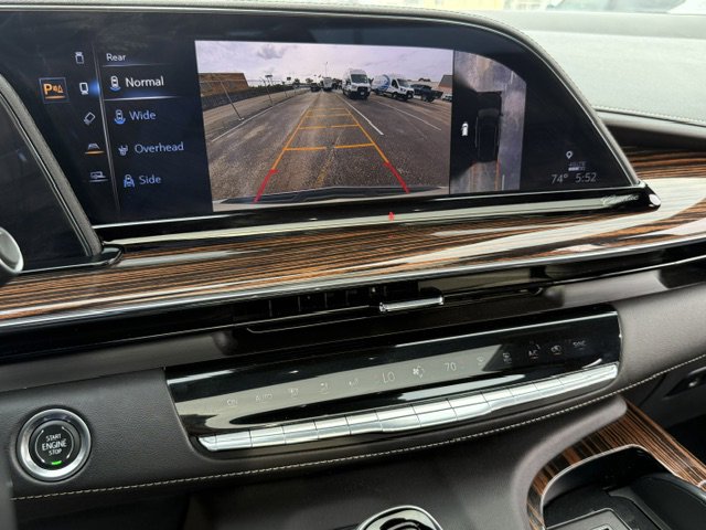Used 2024 Cadillac Escalade Premium Luxury RWD image 16