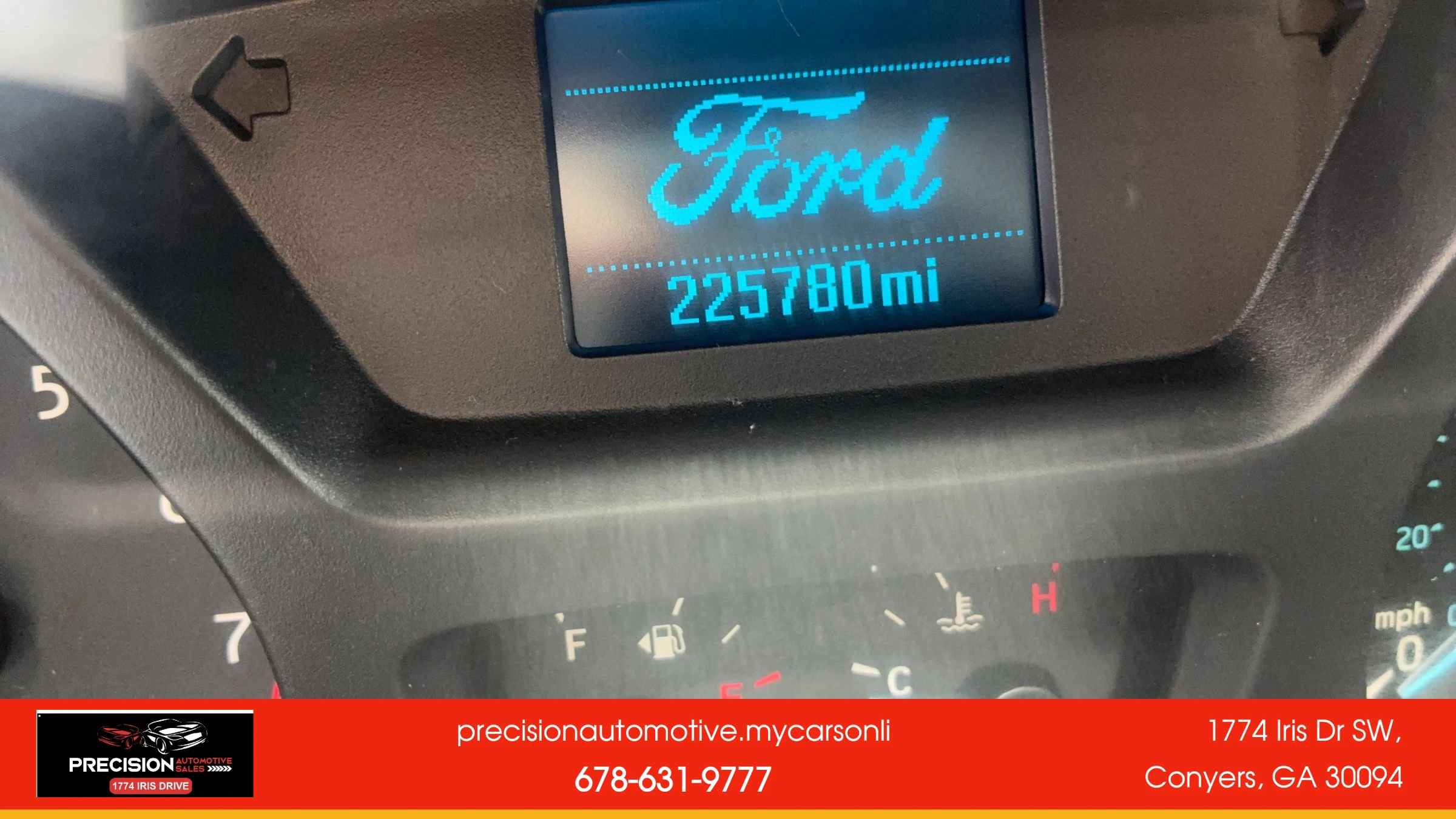 Used 2015 Ford Transit 250 130 Low Roof RWD image 11