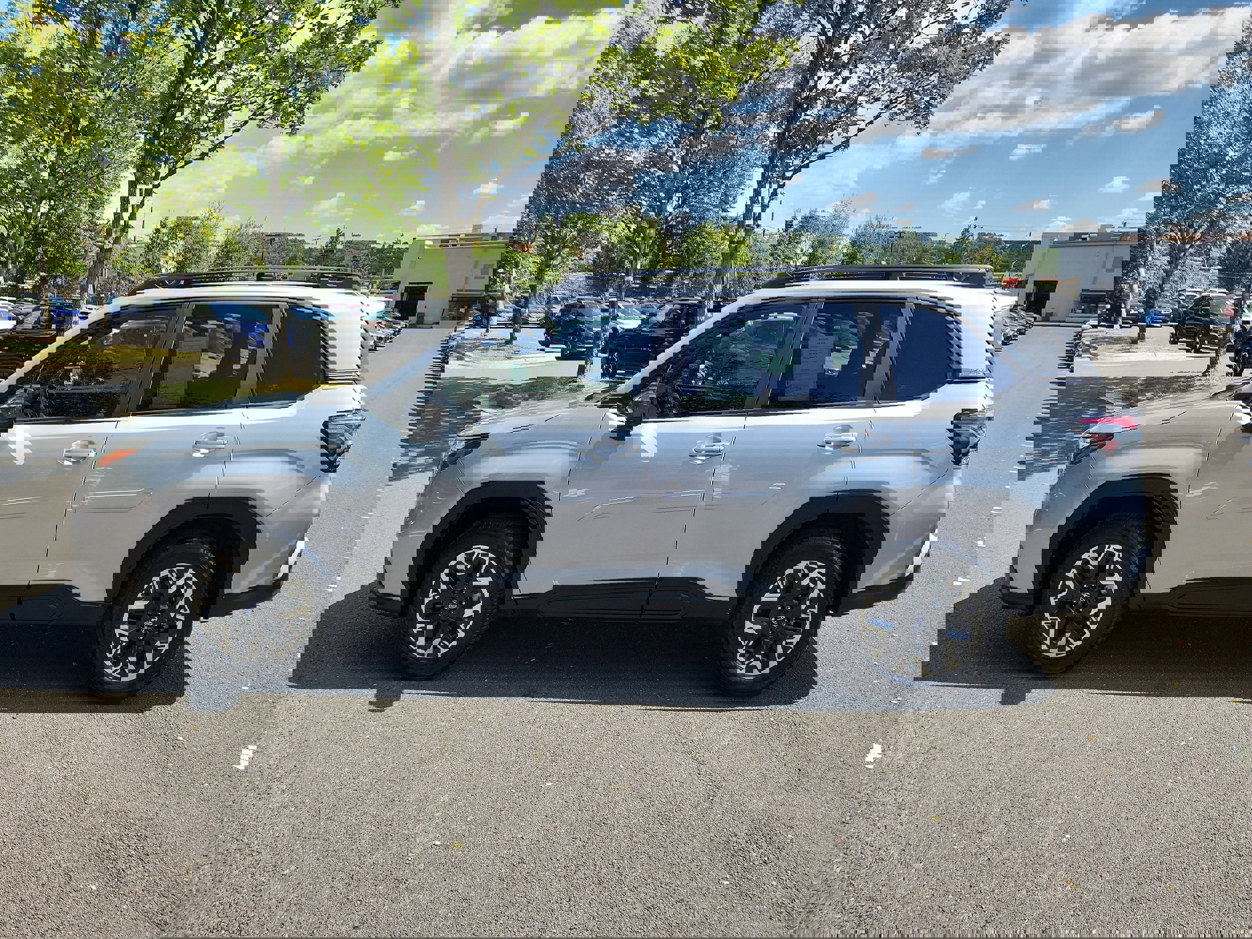 Used 2025 Subaru Forester Premium w/ Convenience Package #1 image 5