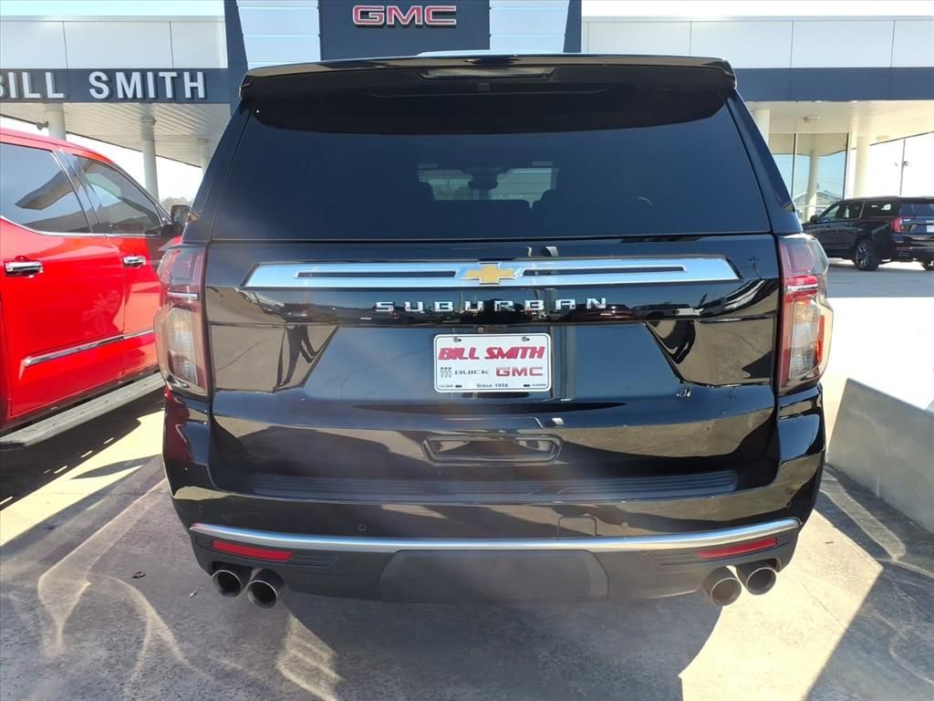 Used 2024 Chevrolet Suburban High Country image 6