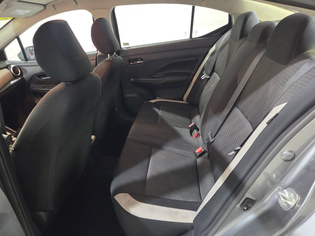 Used 2020 Nissan Versa SV FWD image 15