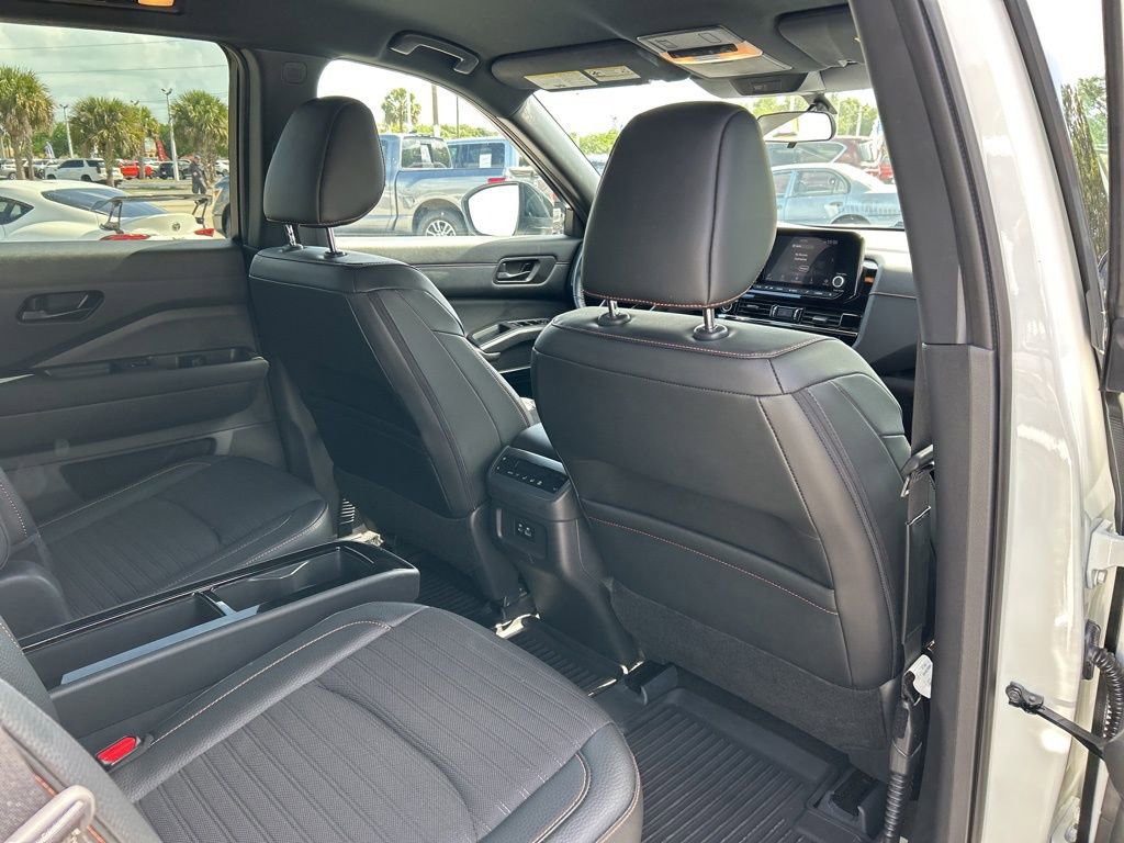 Certified 2023 Nissan Pathfinder Rock Creek image 46